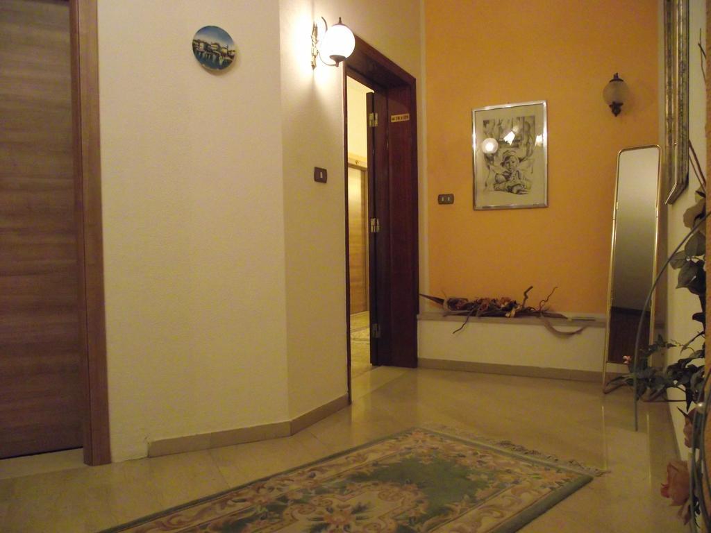 Hotel Ausonia Monte Porzio Exterior foto